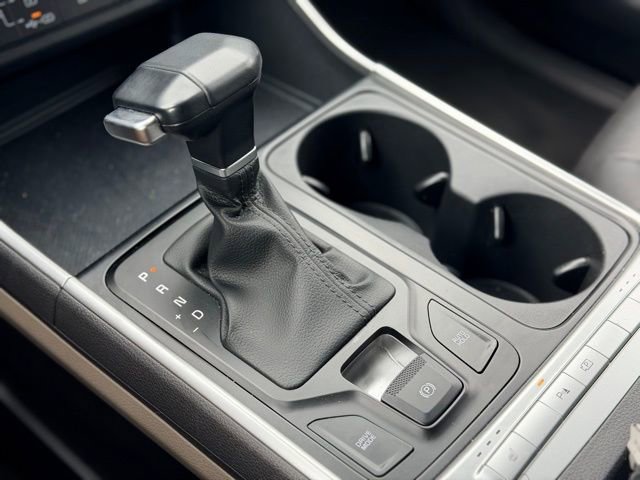 Used 2025 Kia Carnival image 17