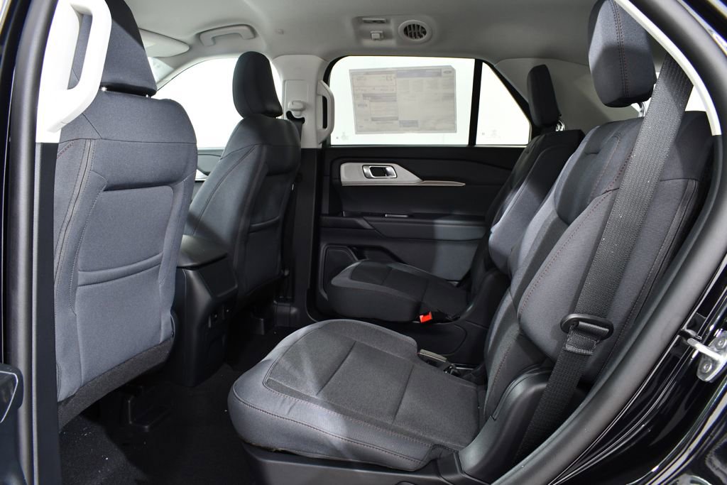 New 2026 Ford Explorer Active image 16