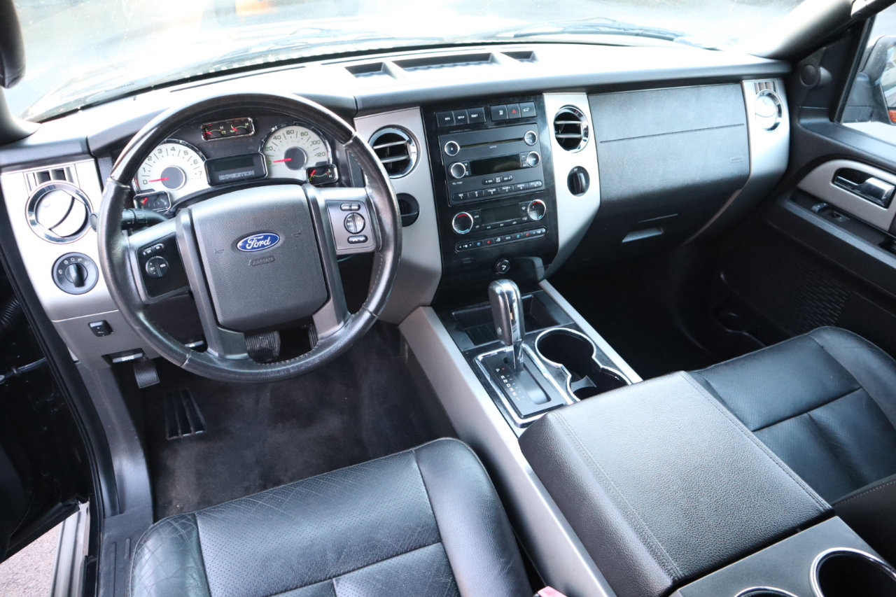 Used 2012 Ford Expedition Limited image 11