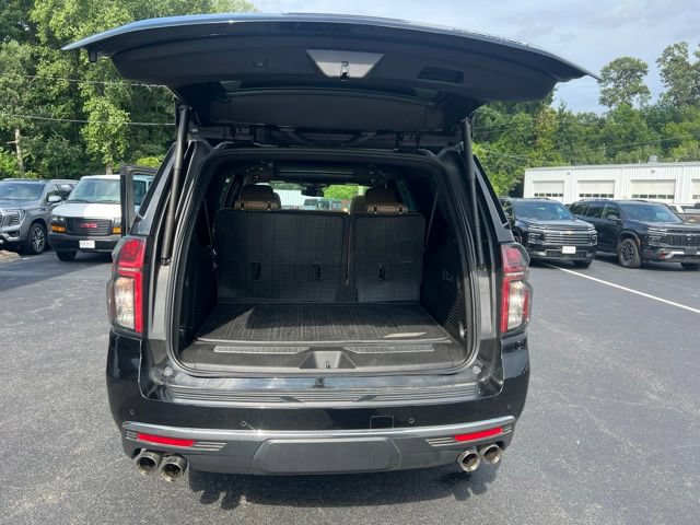 Used 2024 Chevrolet Suburban Premier AWD/4WD image 26