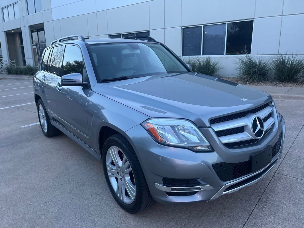 Used 2014 Mercedes-Benz GLK 350 image 2