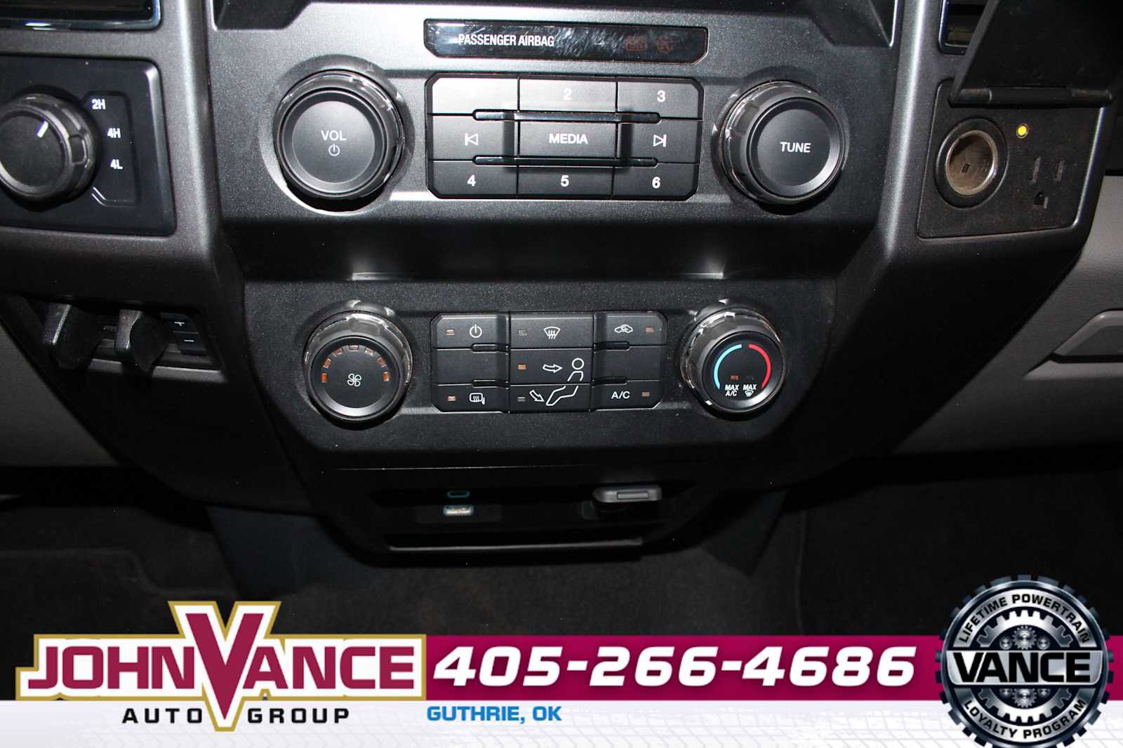 Used 2022 Ford F250 XLT image 35