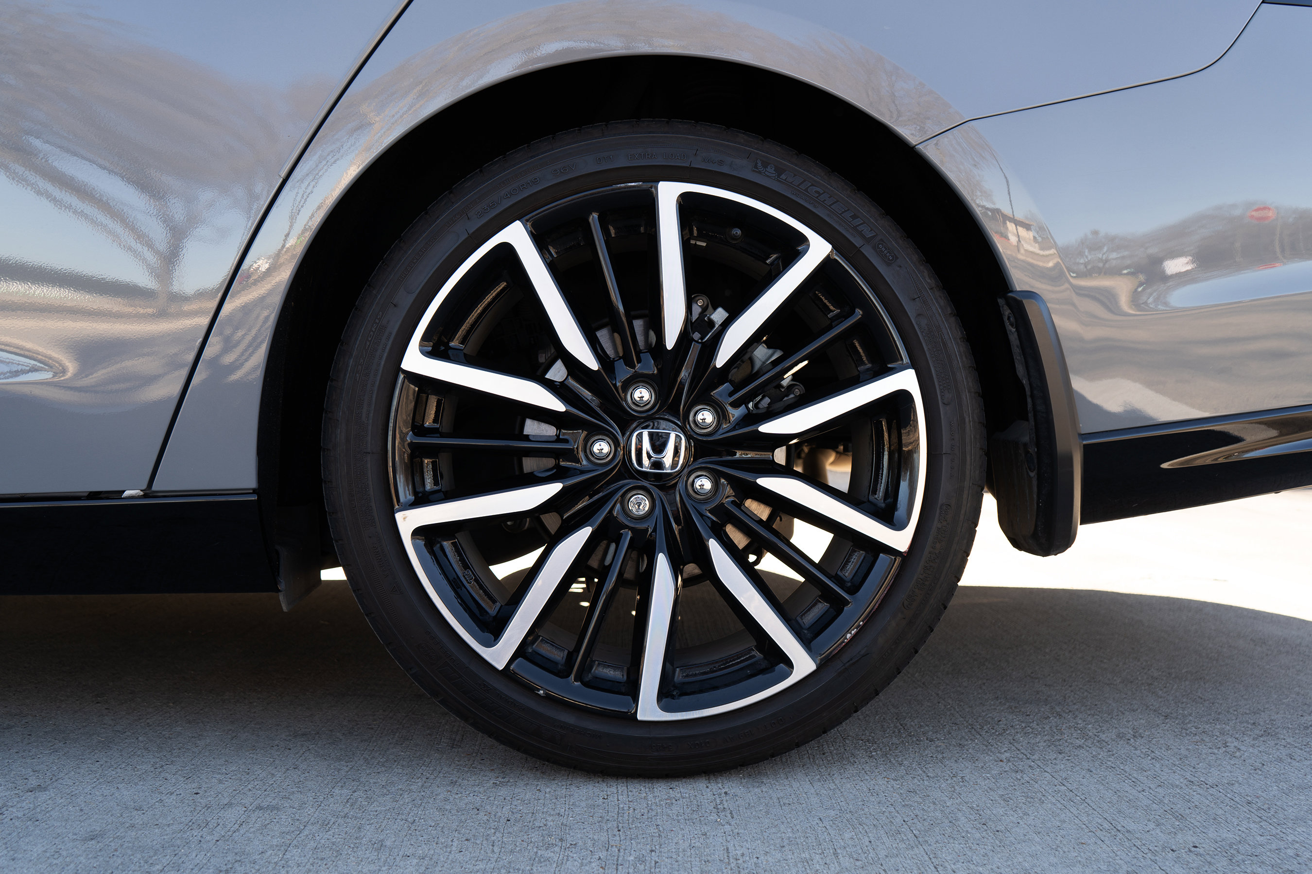 Used 2024 Honda Accord Touring image 15