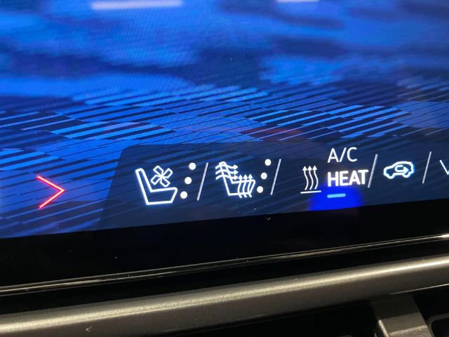 Used 2025 Chevrolet Equinox EV RS image 50