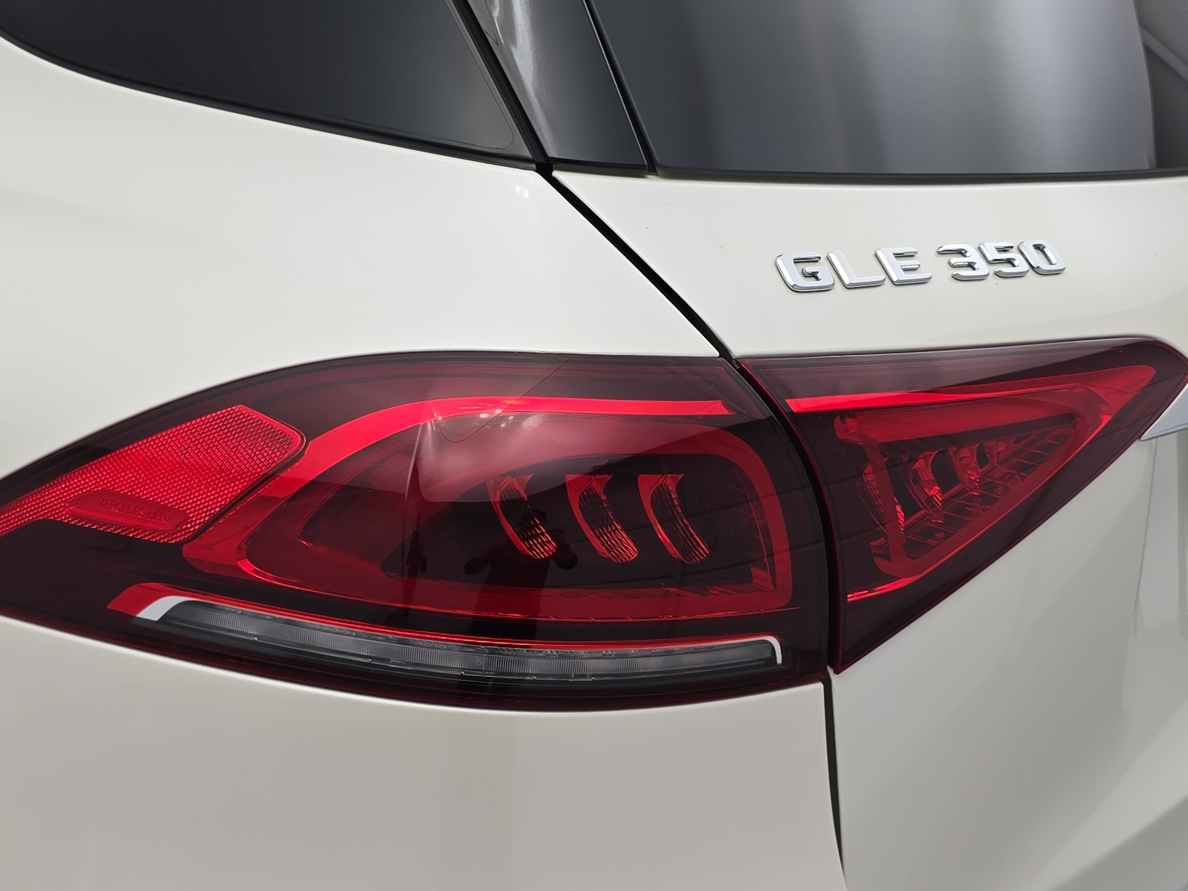 Certified 2022 Mercedes-Benz GLE 350 image 35