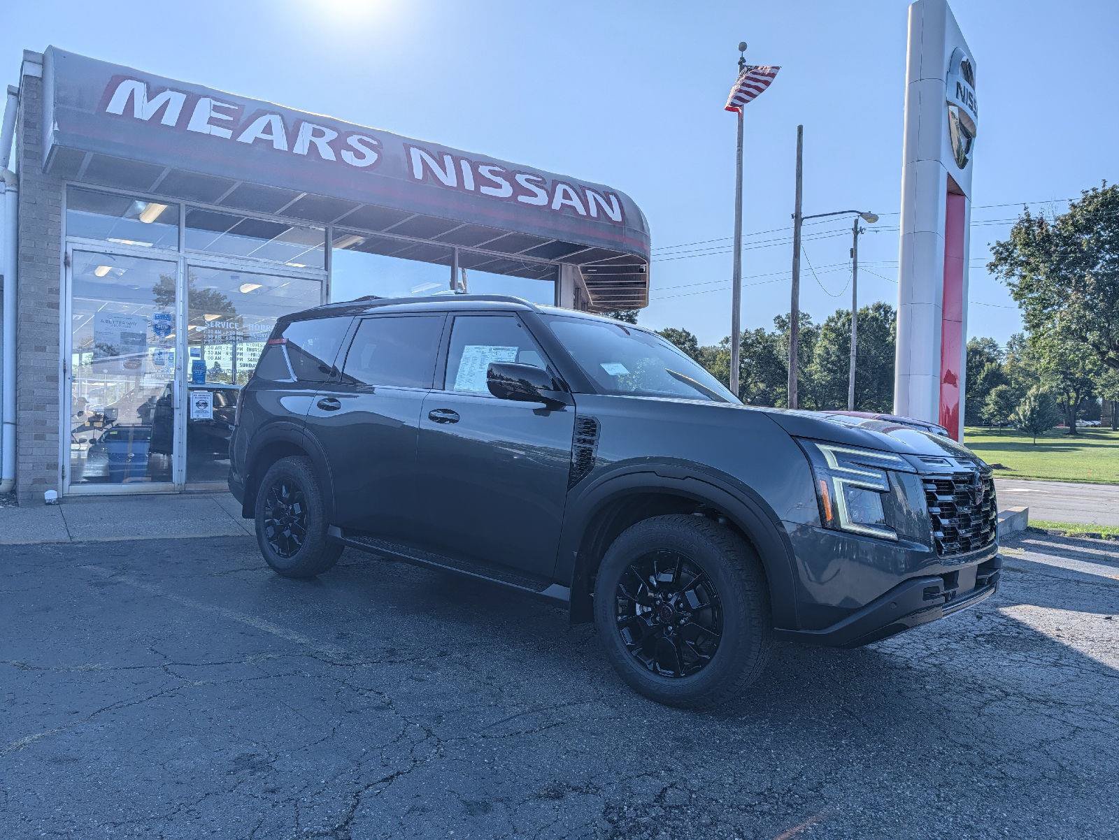 New 2026 Nissan Armada PRO-4X AWD/4WD image 17