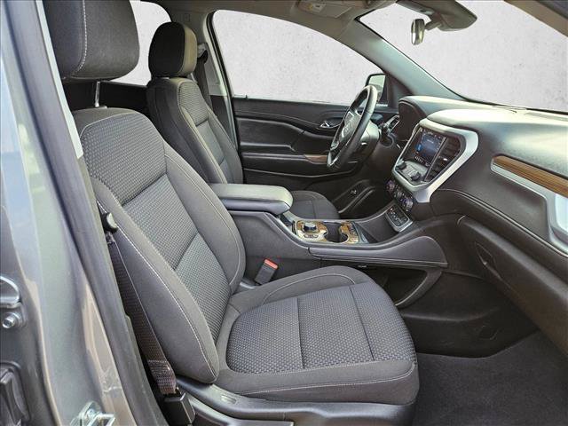 Used 2023 GMC Acadia SLE w/ Driver Convenience Package FWD image 16