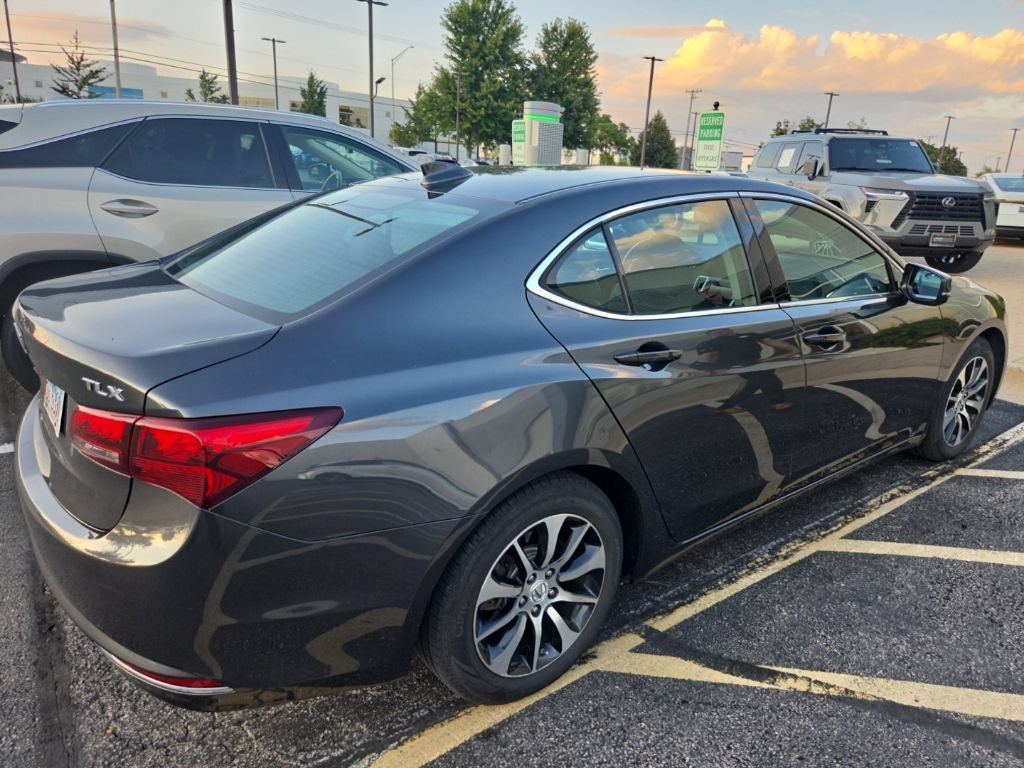 Used 2015 Acura TLX FWD image 3