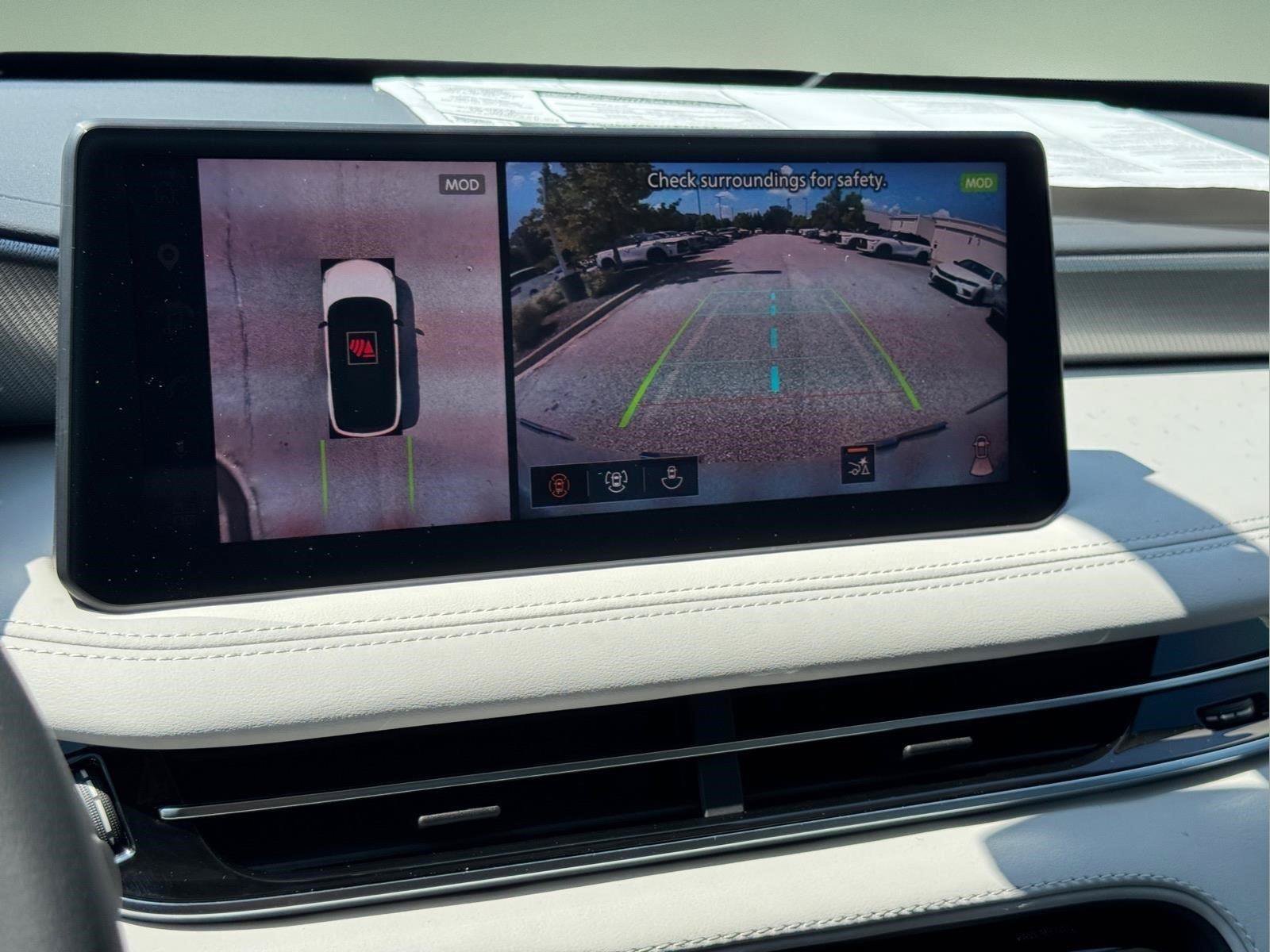 New 2027 INFINITI QX60 Luxe w/ Cargo Package FWD image 29