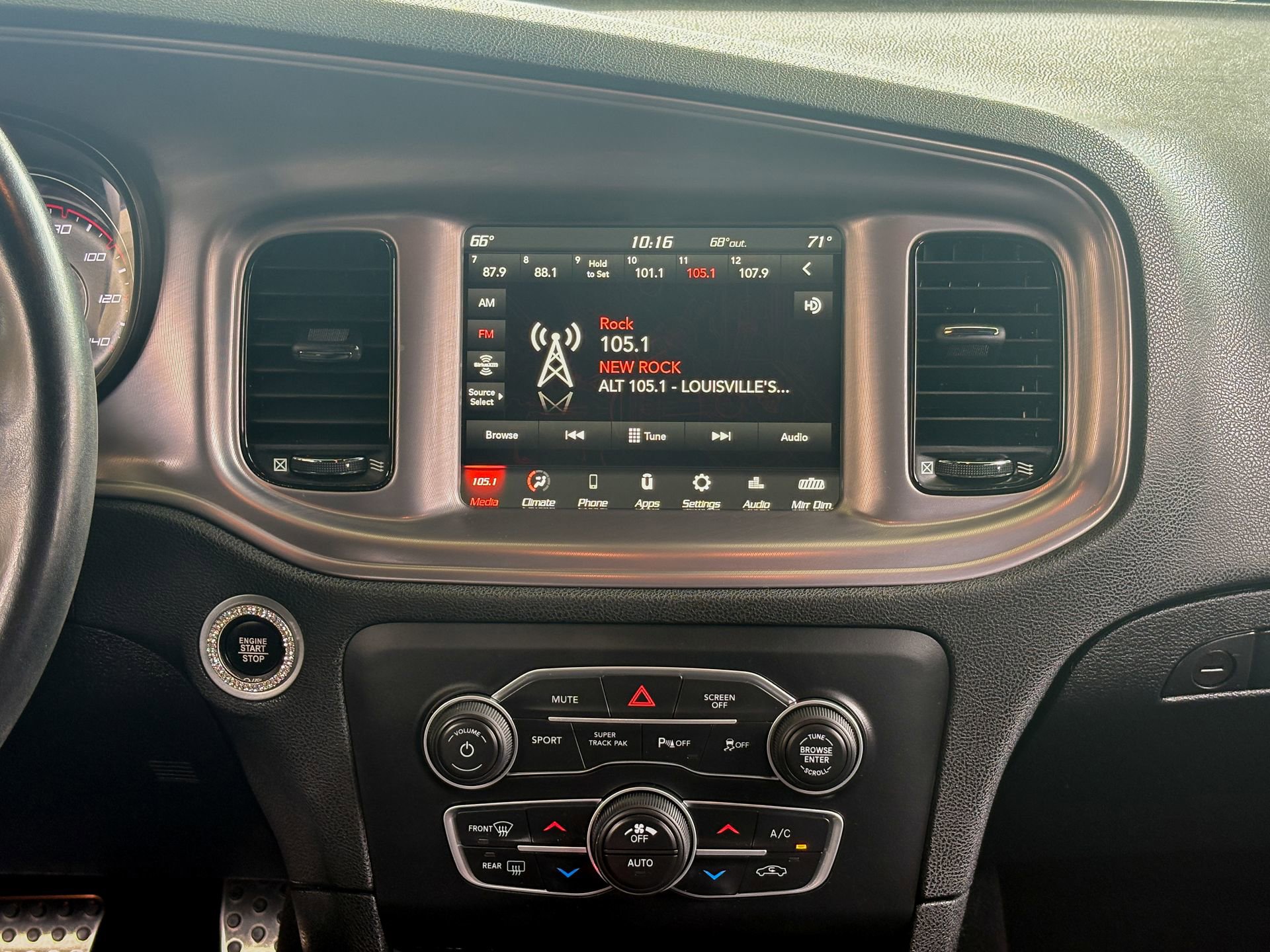 Used 2023 Dodge Charger GT w/ Blacktop Package image 26