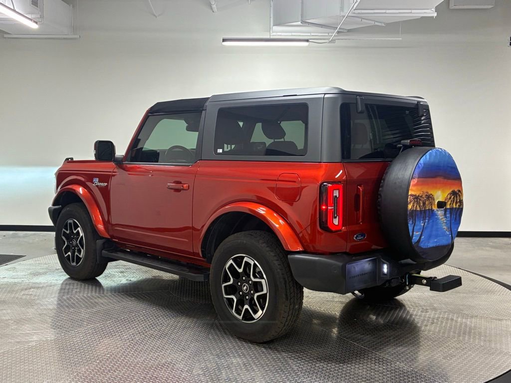 Used 2023 Ford Bronco Outer Banks AWD/4WD image 3