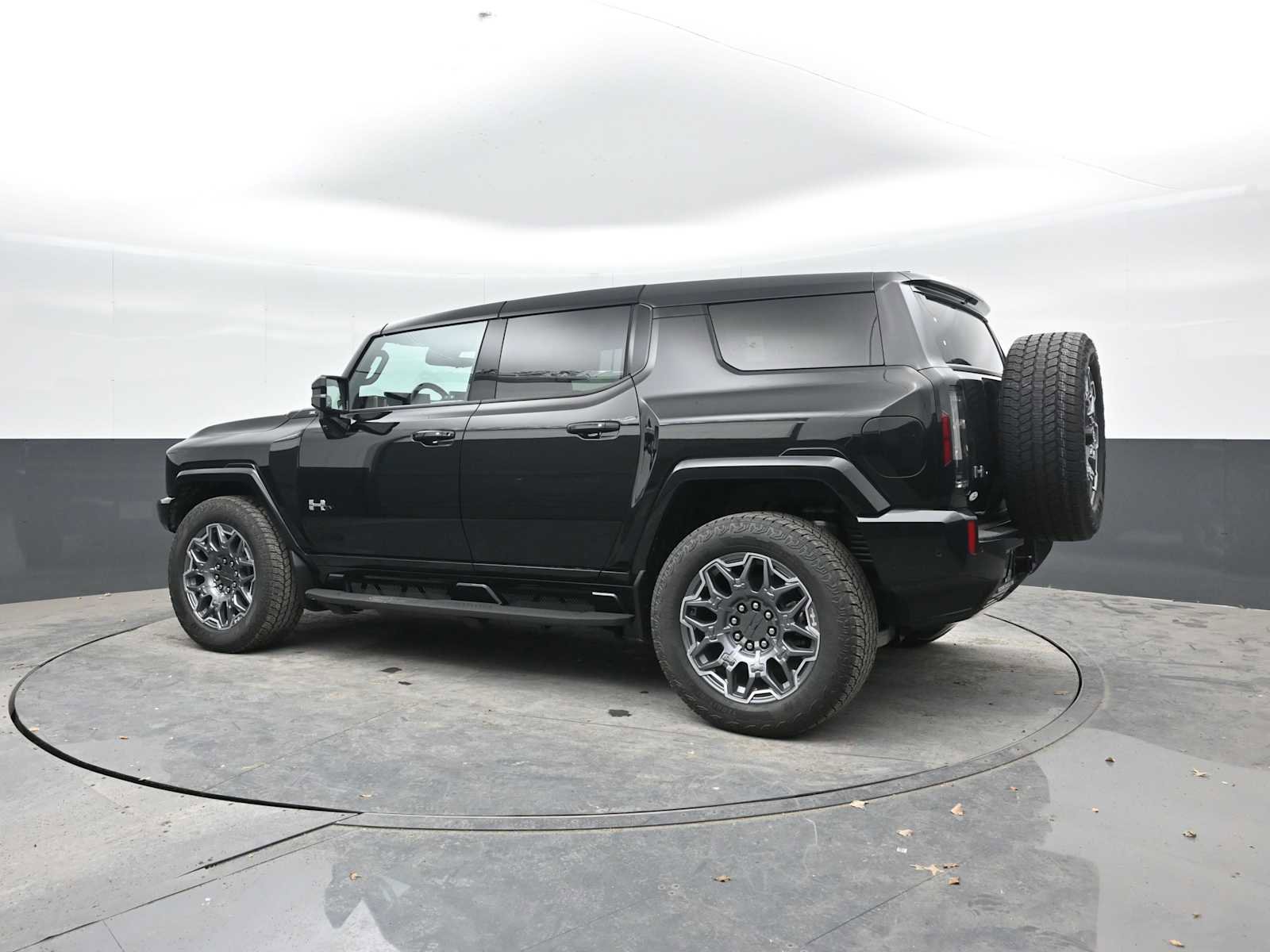New 2025 GMC Hummer EV 3X image 2
