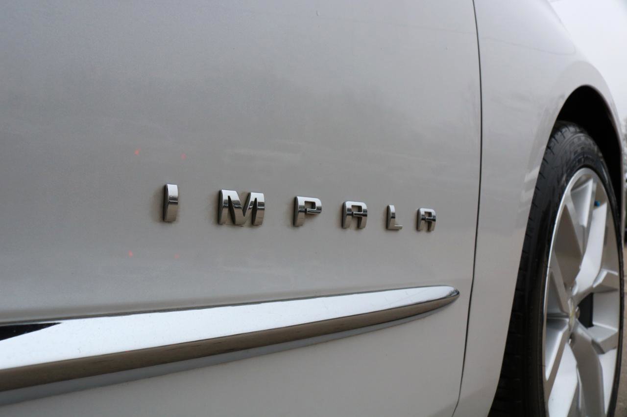 Used 2017 Chevrolet Impala Premier w/ Enhanced Convenience Package image 8
