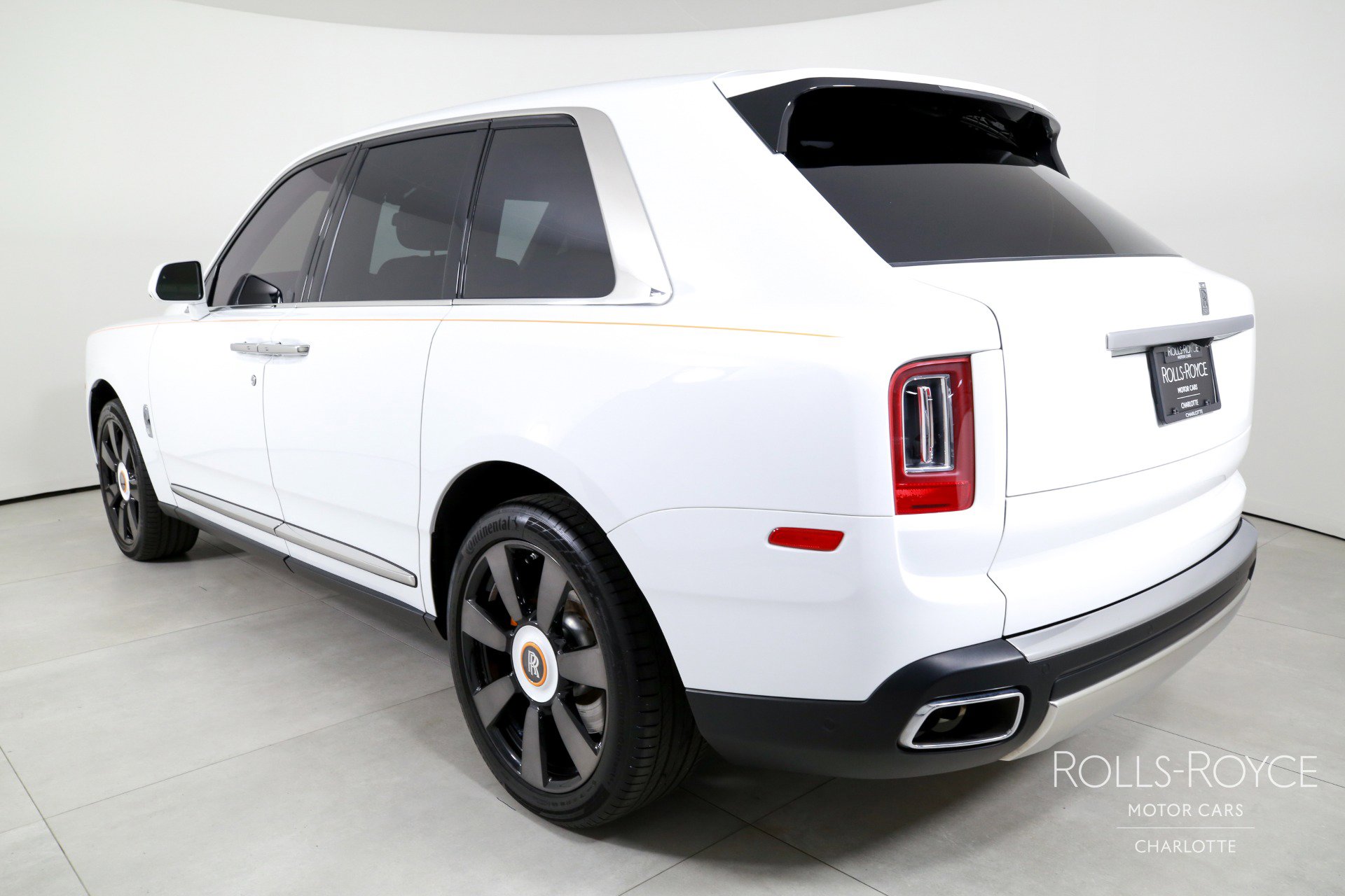 Used 2020 Rolls-Royce Cullinan AWD/4WD image 7