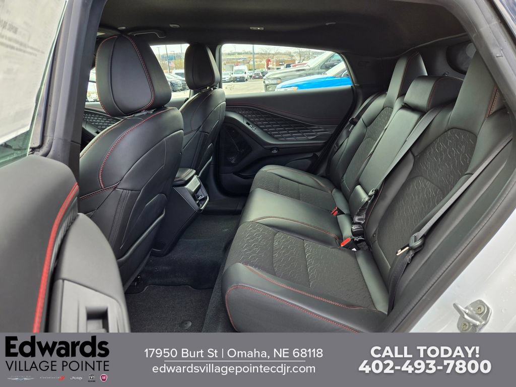 New 2026 Dodge Charger R/T w/ Driver Convenience Group AWD/4WD image 25