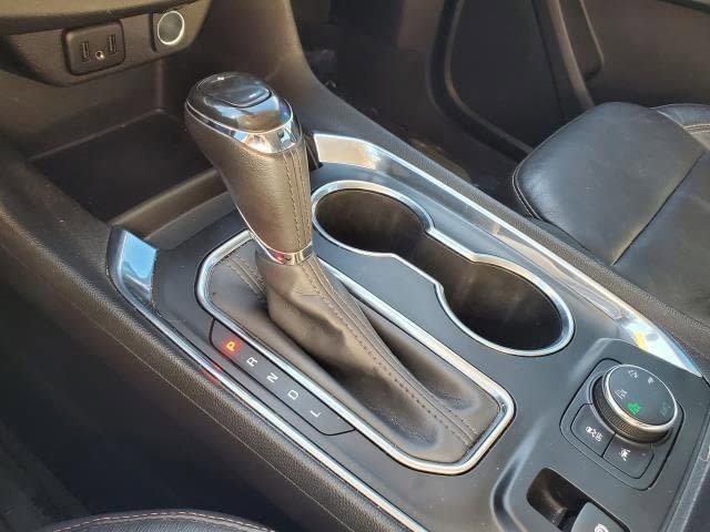 Used 2020 Chevrolet Traverse LT w/ Driver Confidence II Package image 26