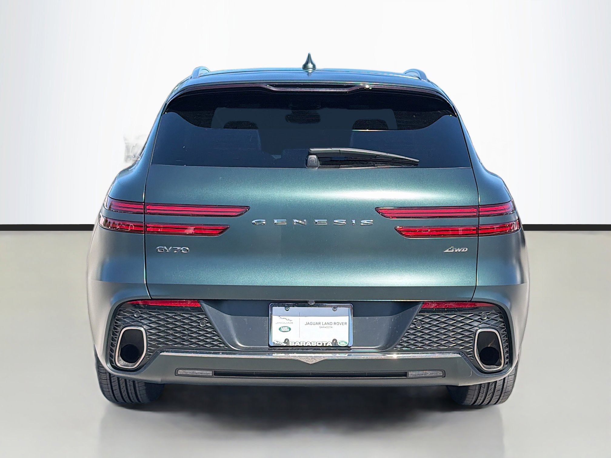 Used 2024 Genesis GV70 2.5T w/ Advanced Package image 4