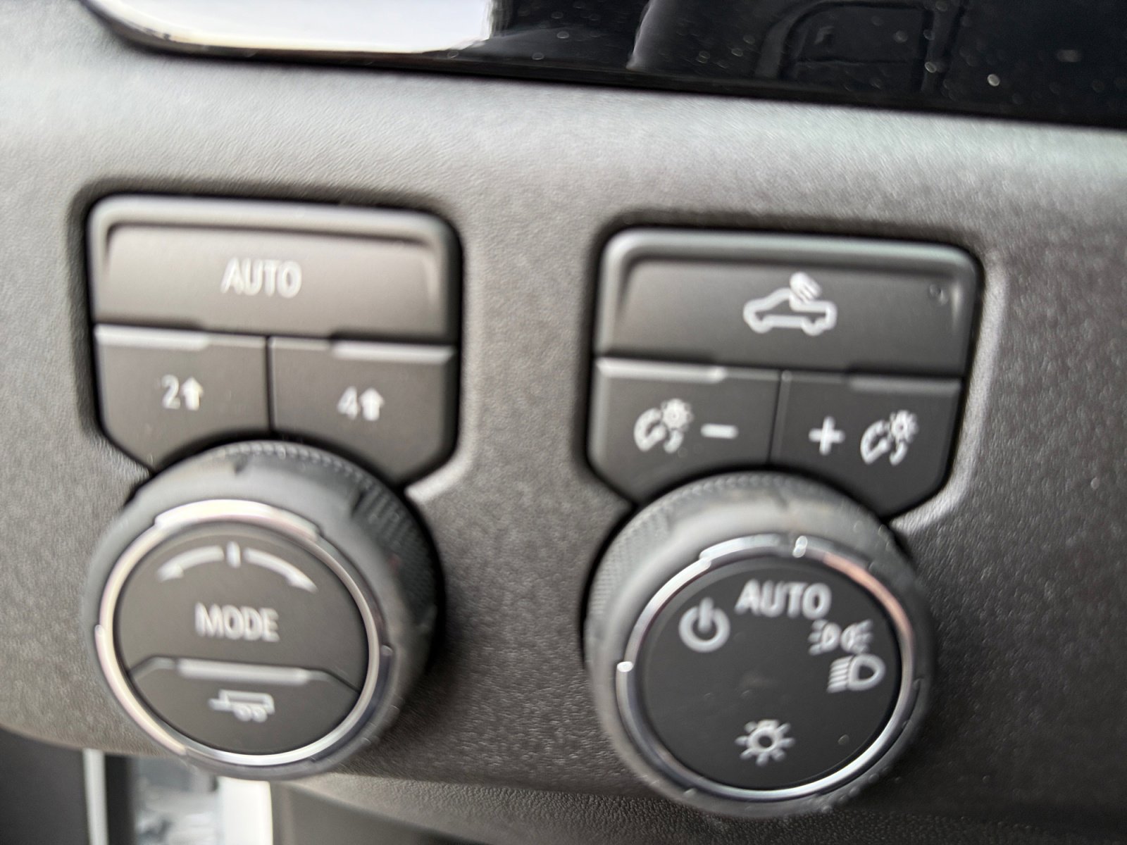 New 2026 Chevrolet Silverado 1500 LT image 19