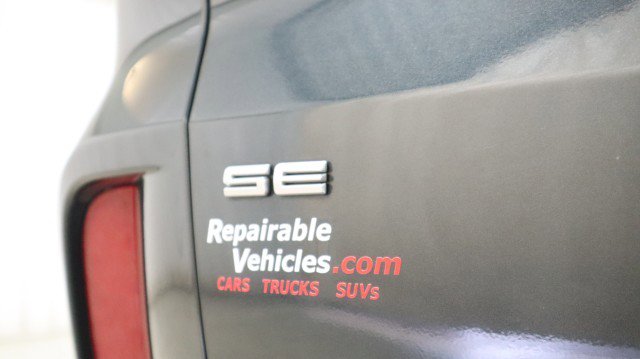 Used 2022 Ford Escape SE image 22