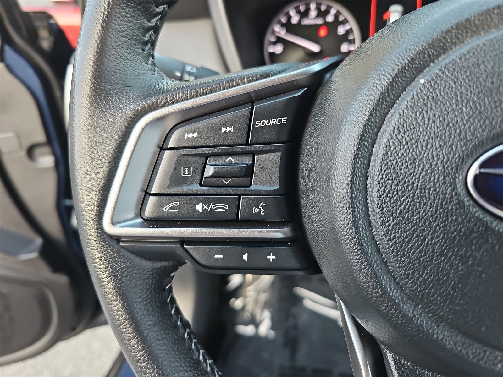 Used 2023 Subaru Outback Onyx Edition image 17