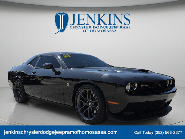 Used 2021 Dodge Challenger R/T Scat Pack RWD image 13