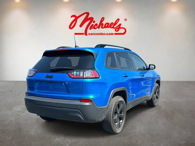 Used 2023 Jeep Cherokee Altitude Lux AWD/4WD image 3