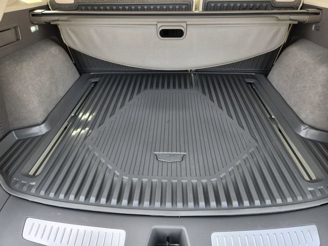 Used 2023 Cadillac XT5 Premium Luxury w/ Technology Package image 30