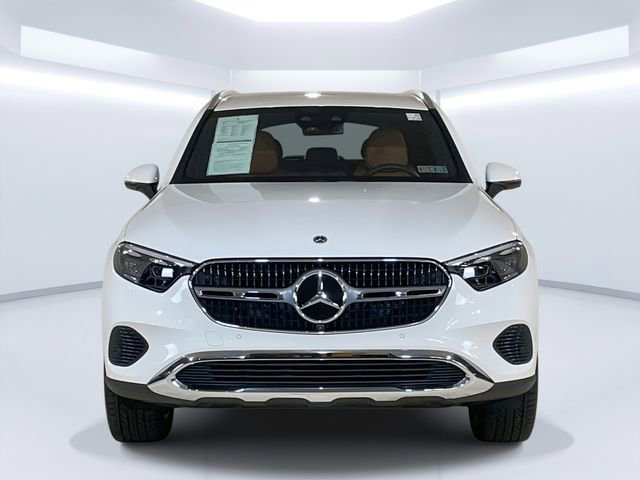 Used 2025 Mercedes-Benz GLC 350e 4MATIC image 10