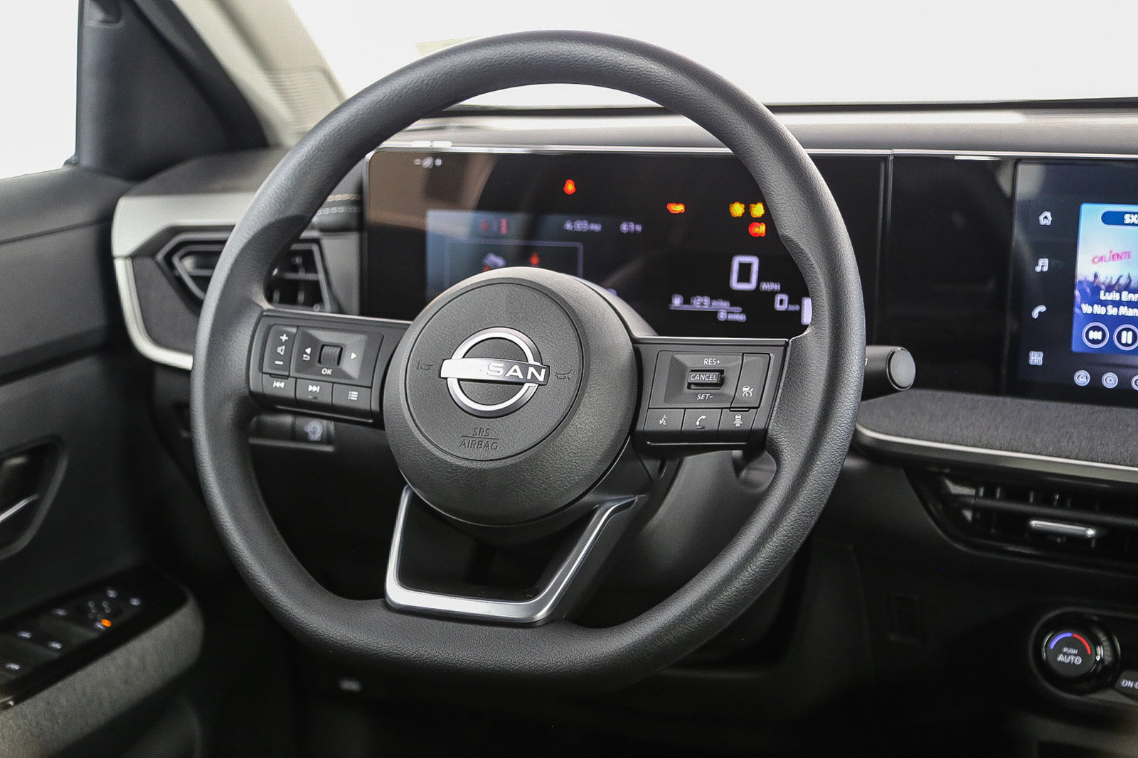 New 2026 Nissan Kicks SV w/ Illumination Package FWD image 17