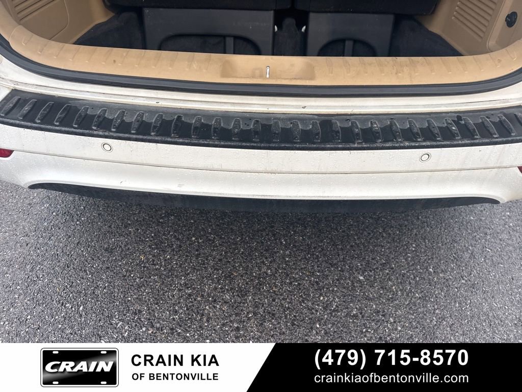 Used 2016 Kia Sedona EX FWD image 47