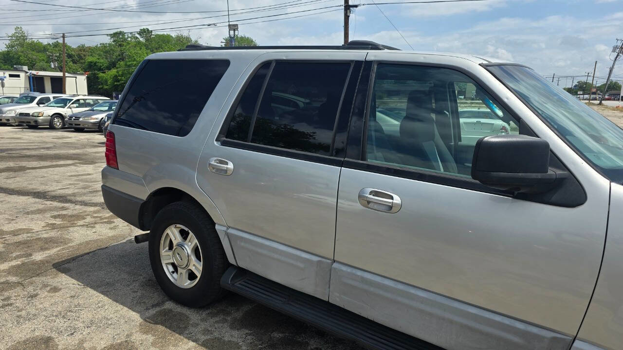 Used 2004 Ford Expedition XLT RWD image 6