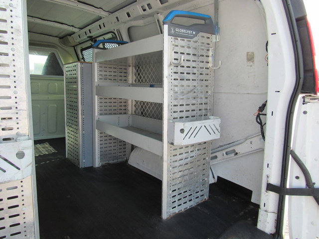 Used 2014 Chevrolet Express 2500 RWD image 21
