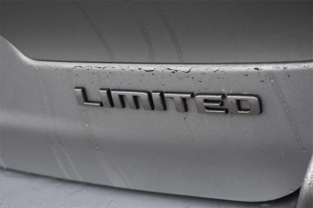 Used 2023 Jeep Grand Cherokee L Limited image 20