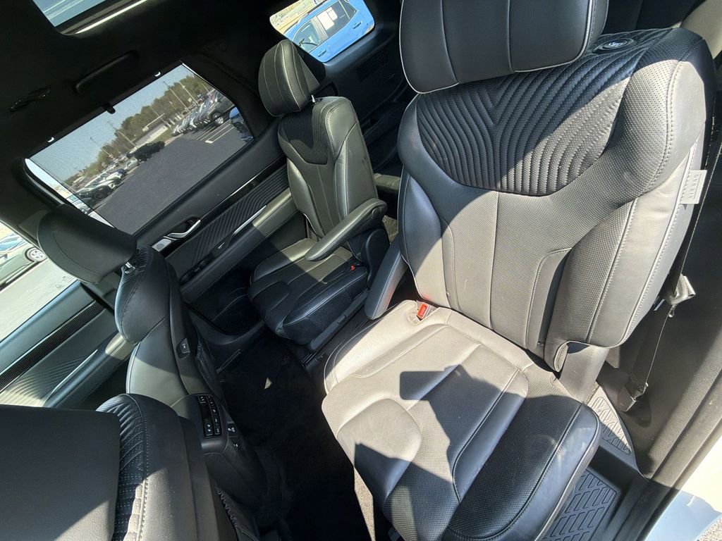 Used 2023 Hyundai Palisade Calligraphy image 23