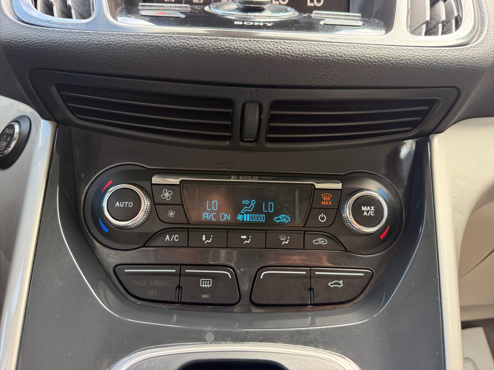 Used 2013 Ford Escape SEL AWD/4WD image 11