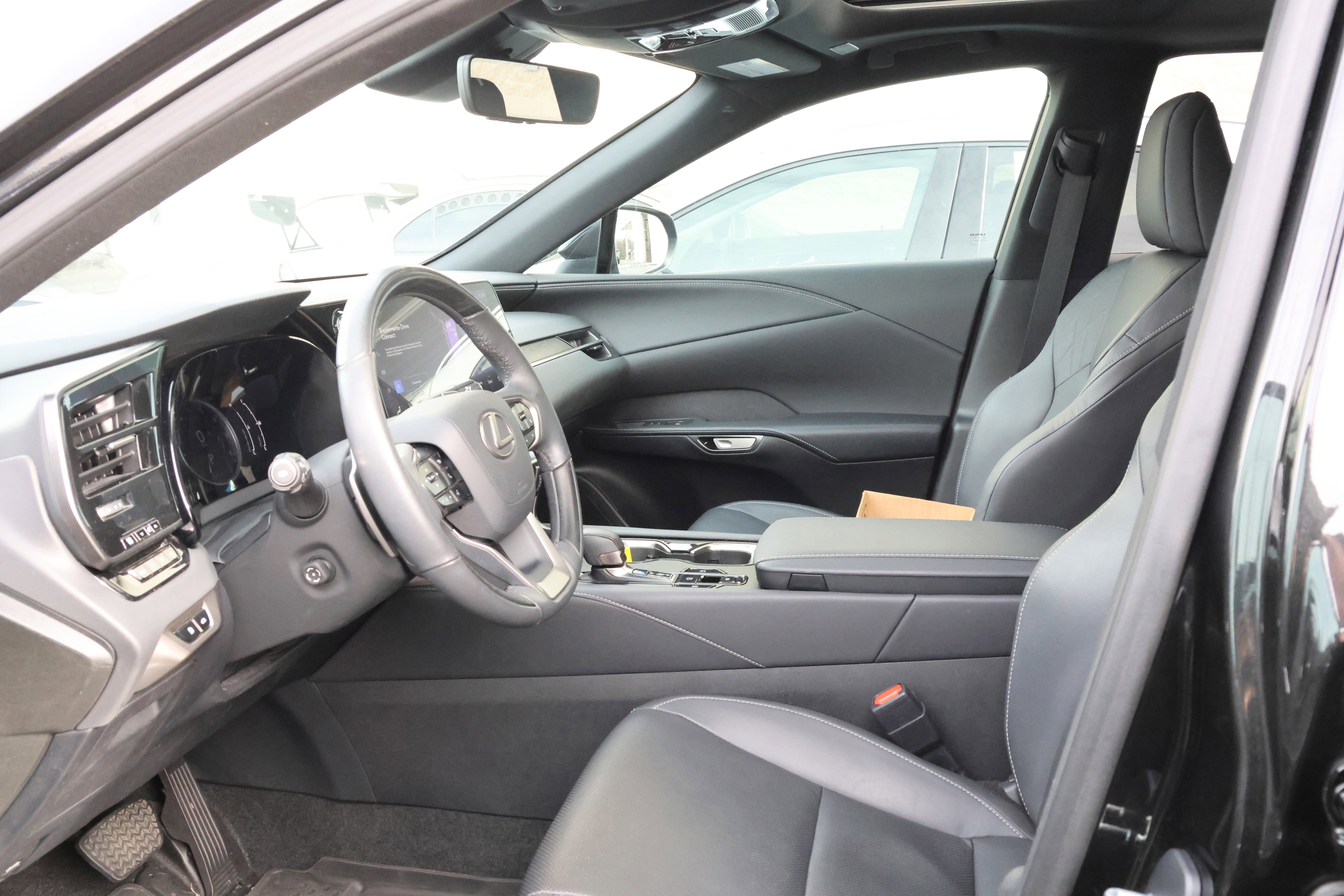 Certified 2023 Lexus RX 350 Premium image 33