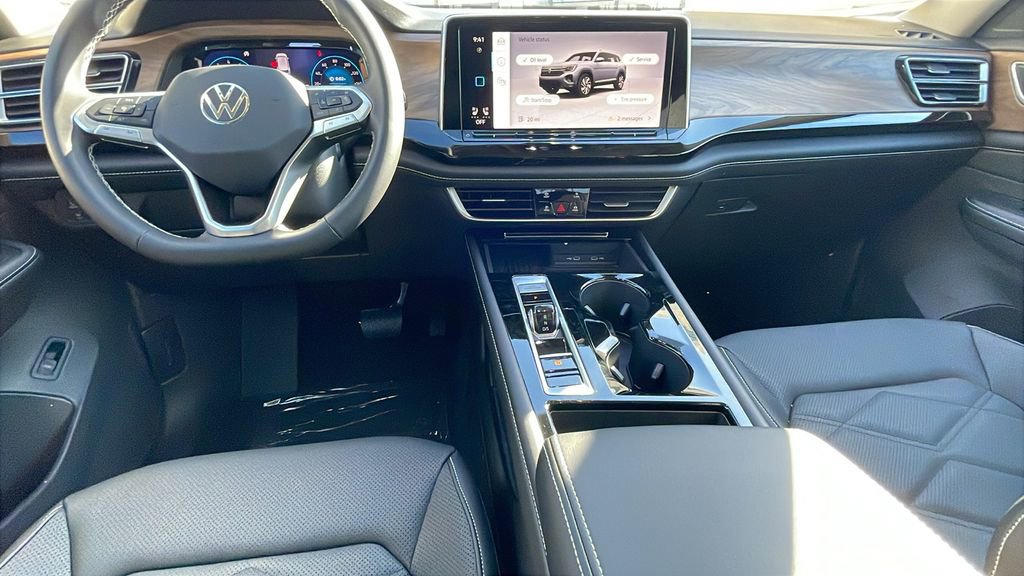 New 2026 Volkswagen Atlas SE FWD image 17