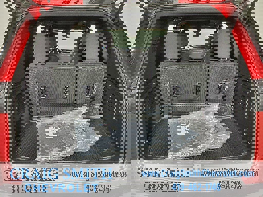 New 2026 Chevrolet Traverse LT w/ Enhanced Driving Package image 17