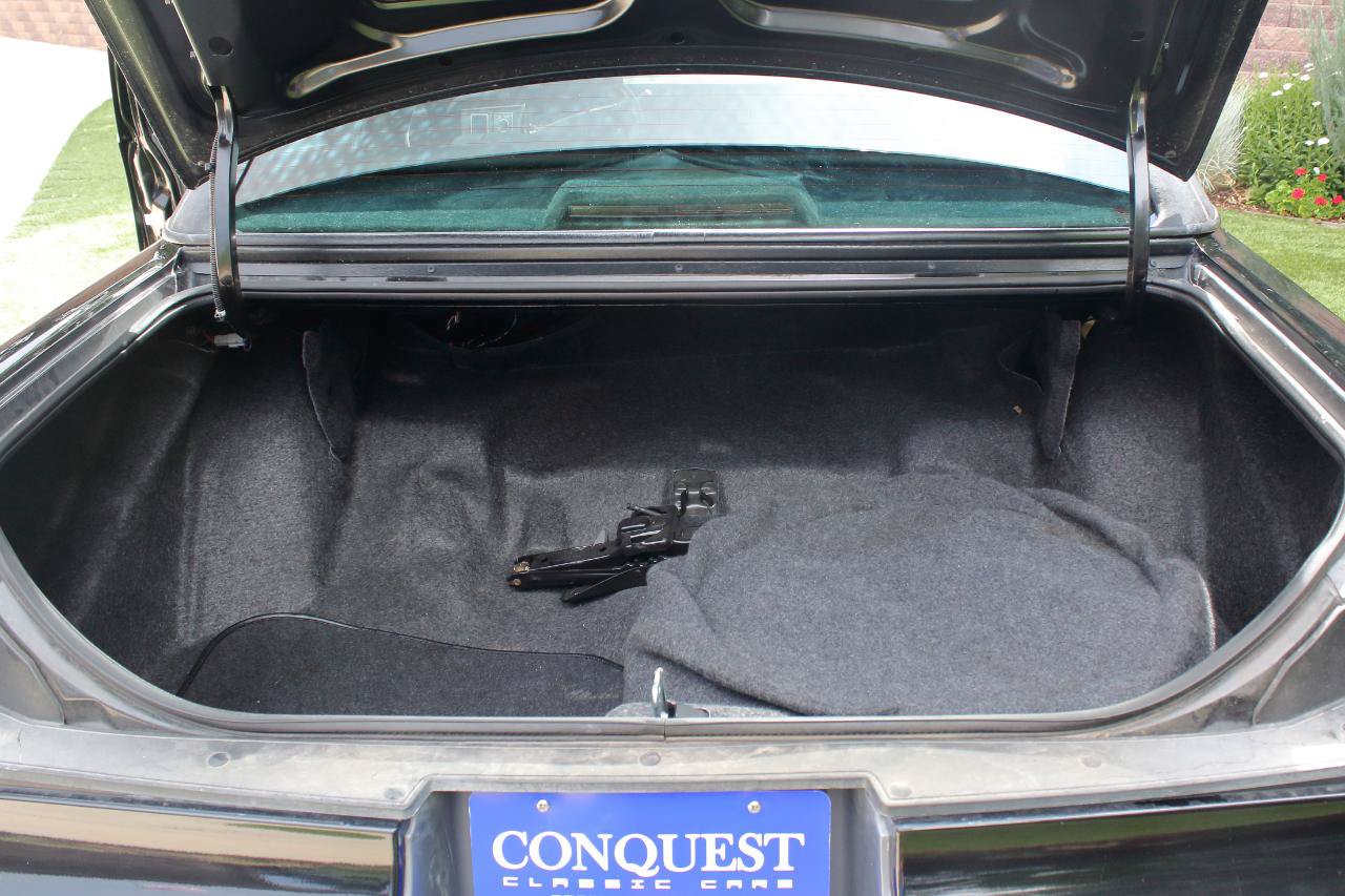Used 1996 Cadillac Fleetwood Brougham RWD image 56