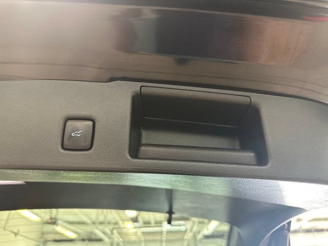 Used 2024 Ford Escape ST-Line w/ Tech Pack #1 AWD/4WD image 28