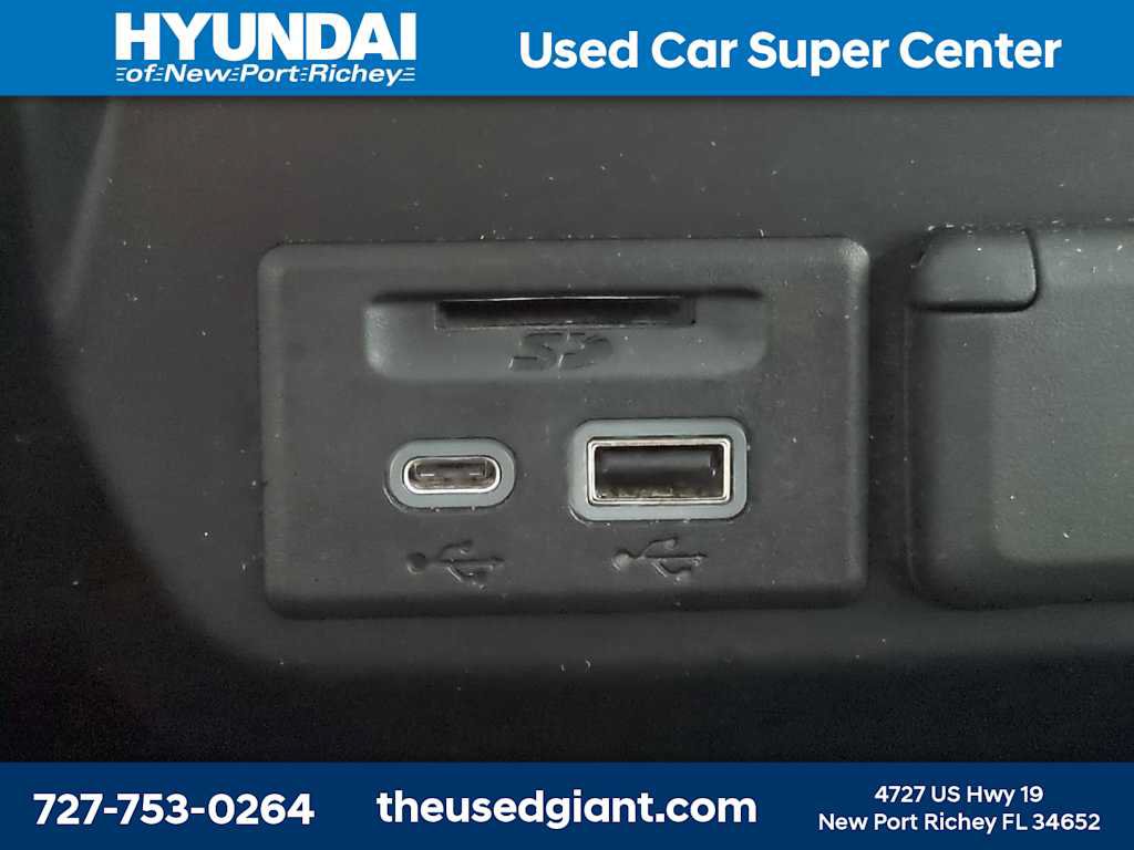 Used 2020 Chevrolet Silverado 1500 LT w/ All-Star Edition RWD image 23