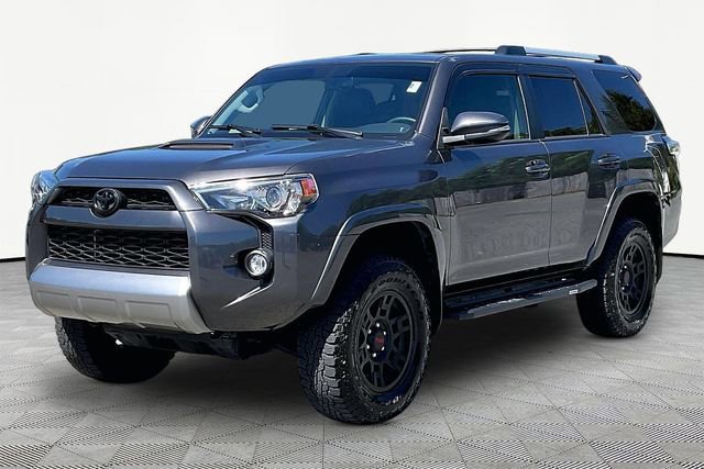 Used 2018 Toyota 4Runner TRD Off-Road Premium AWD/4WD image 3