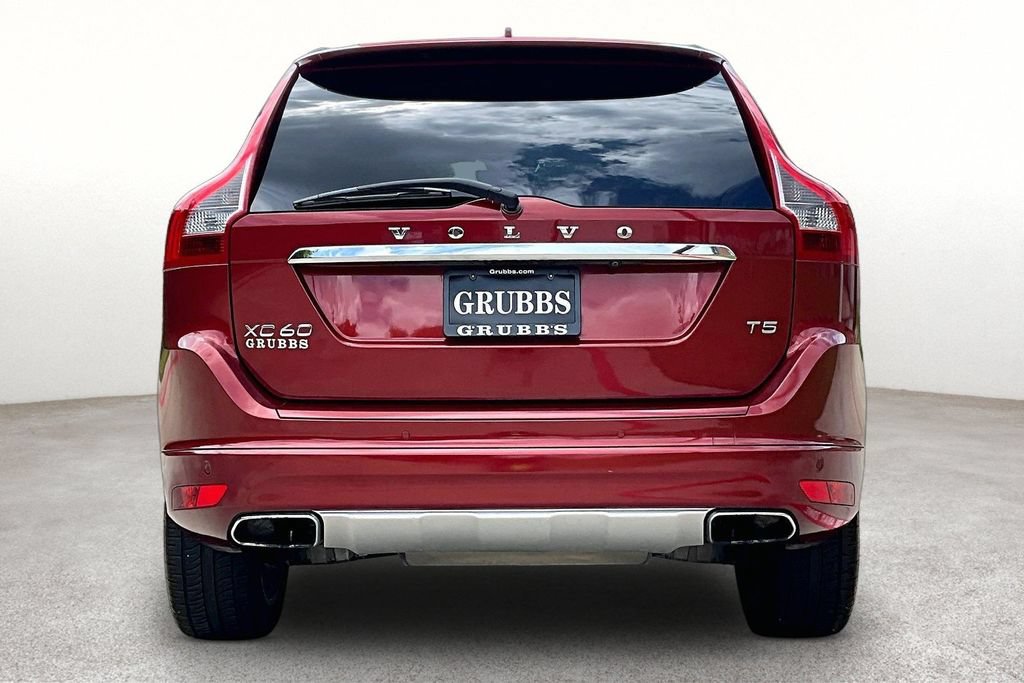 Used 2015 Volvo XC60 T5 Premier w/ Proximity Package FWD image 5