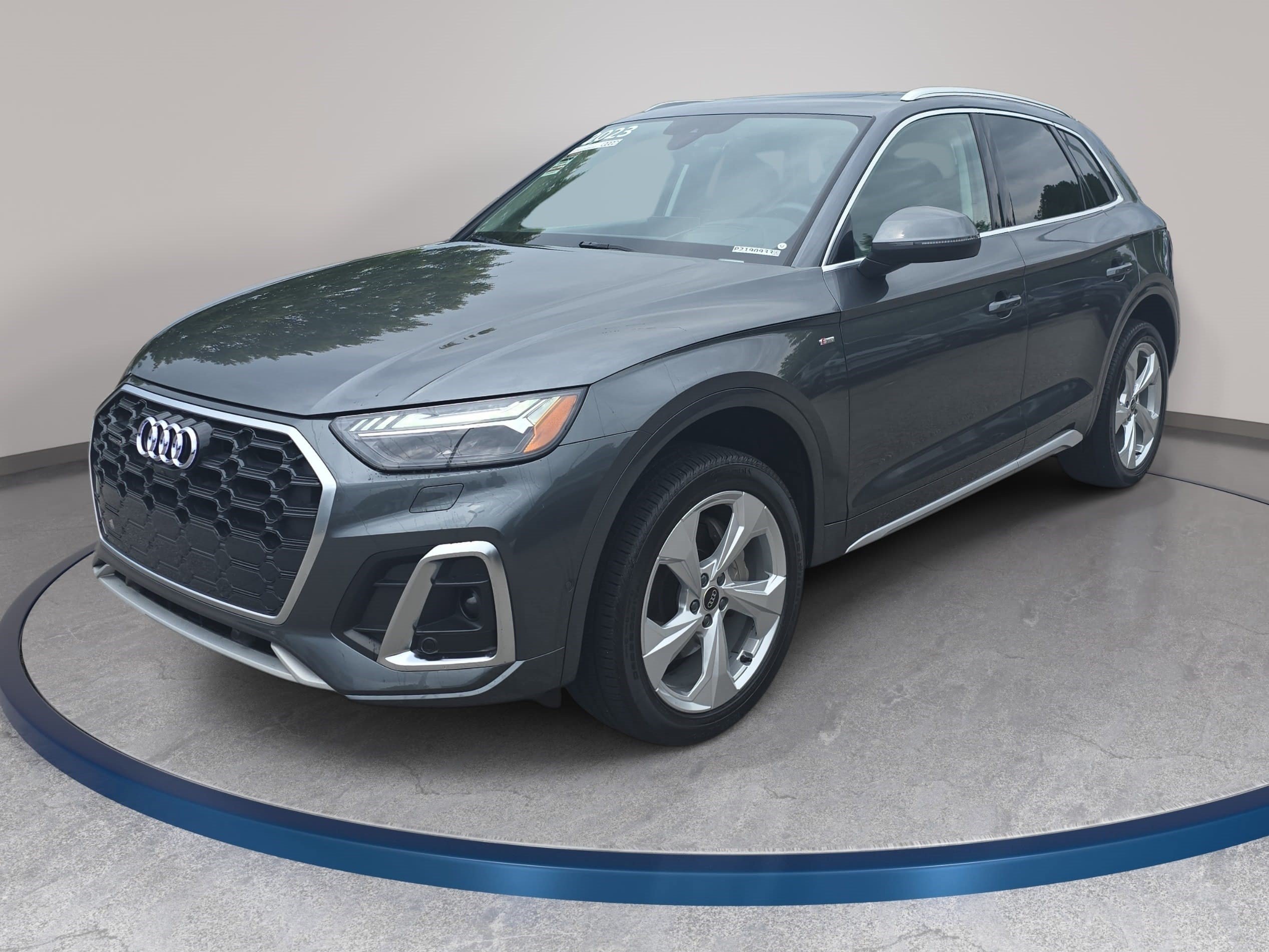 Used 2023 Audi Q5 2.0T Prestige w/ Prestige Package