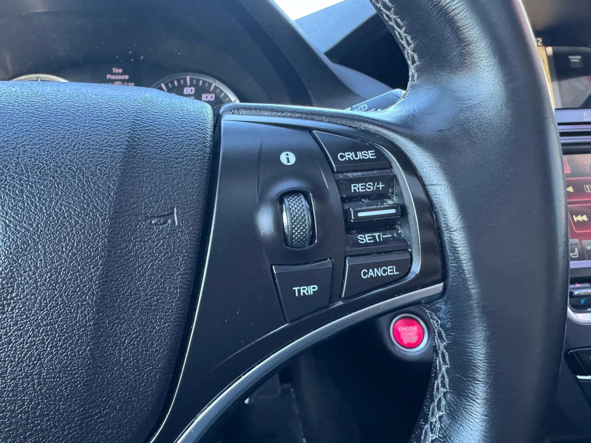 Used 2014 Acura MDX SH-AWD Sport Utility 4D image 34