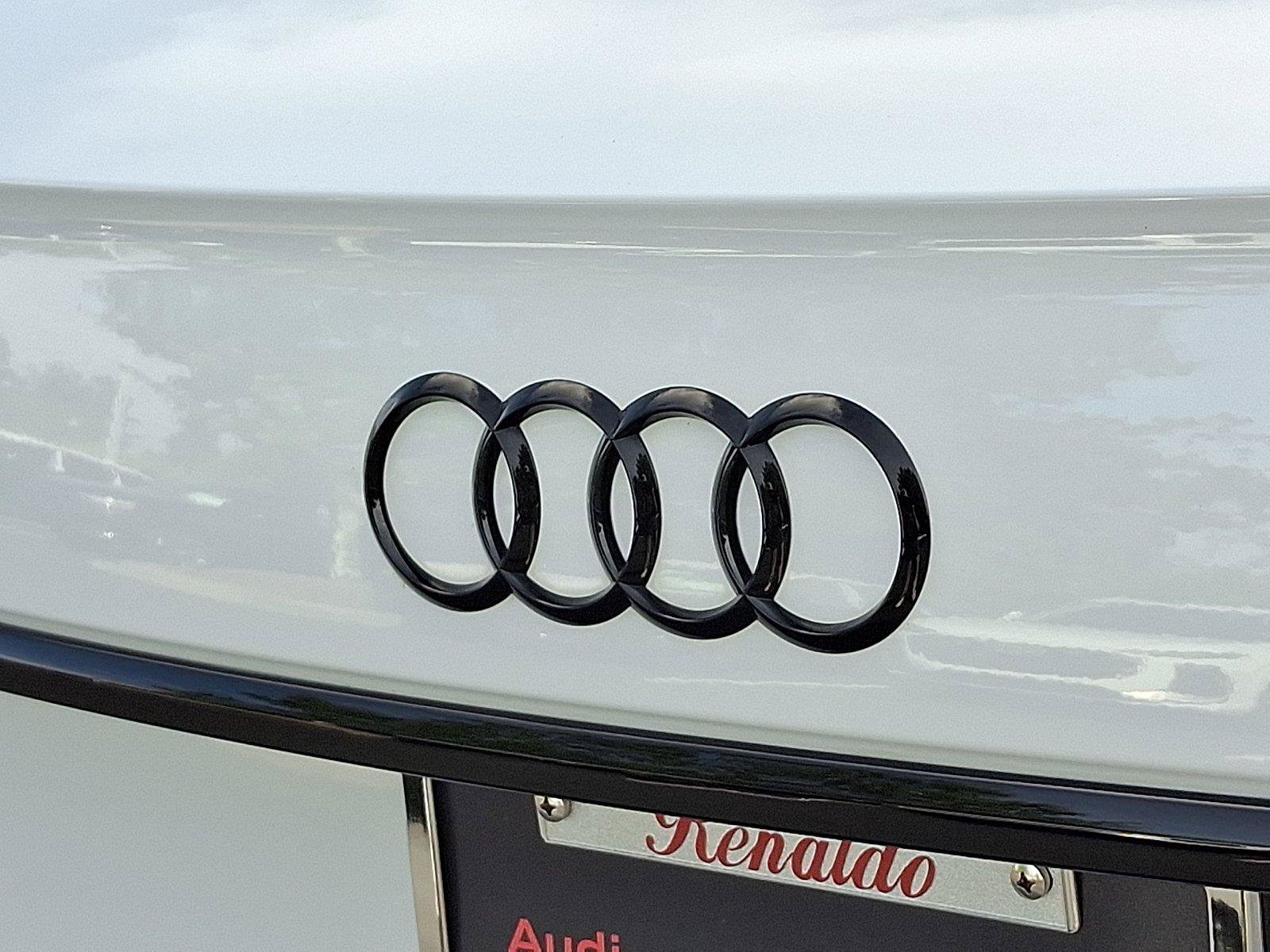 Used 2024 Audi Q5 e Prestige AWD/4WD image 31