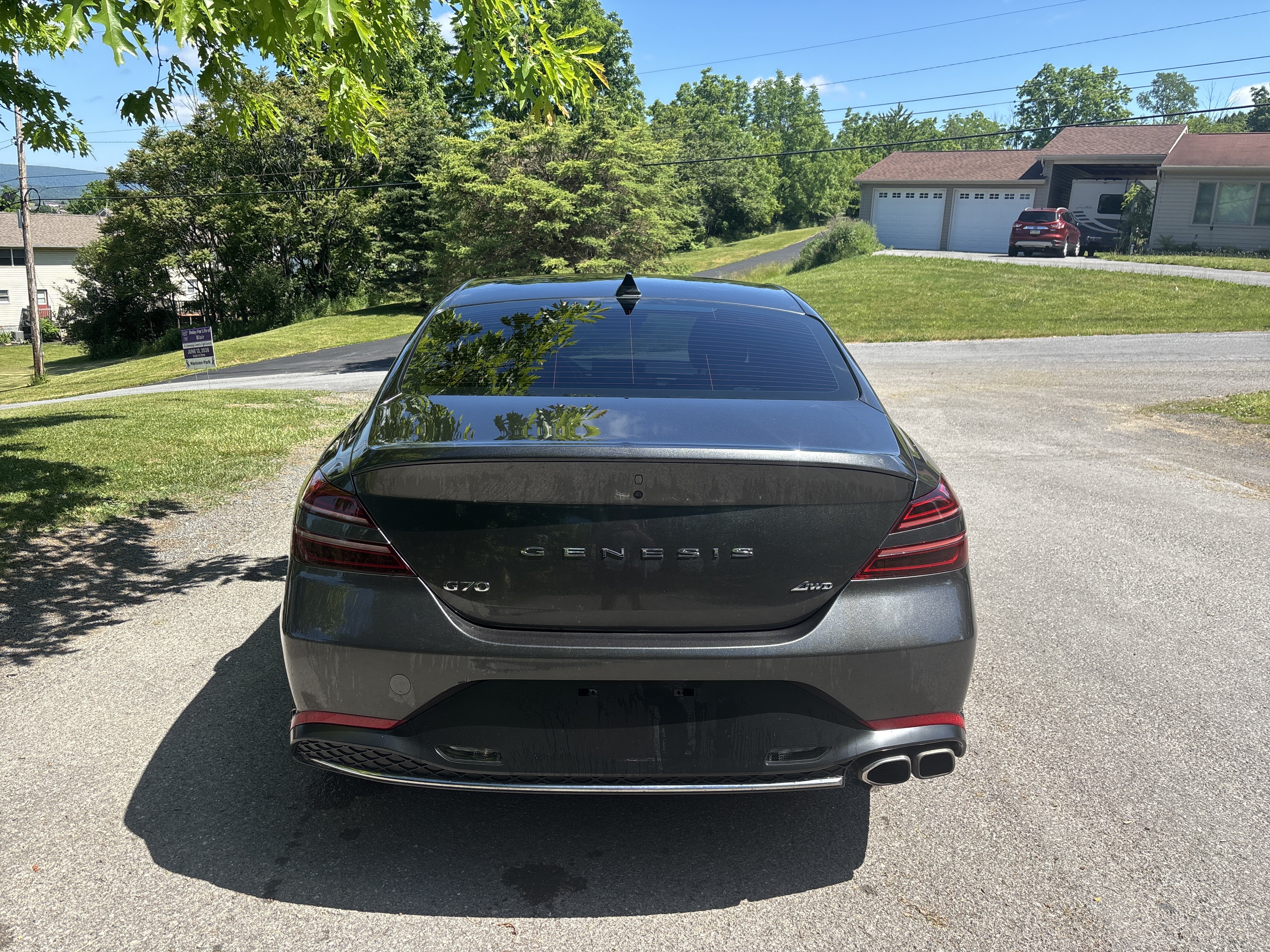 Used 2023 Genesis G70 2.0T AWD/4WD image 4