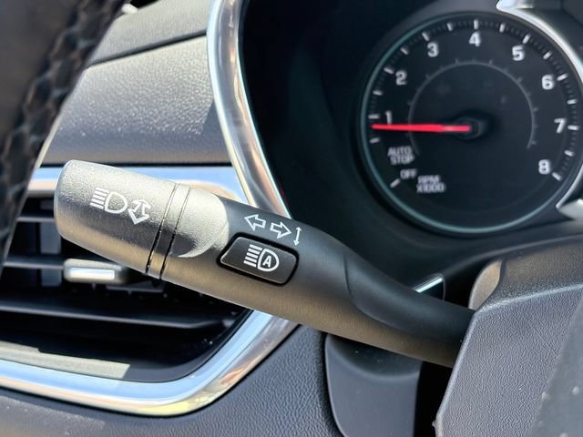 Used 2023 Chevrolet Equinox LT AWD/4WD image 15