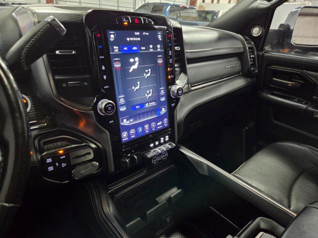 Used 2020 RAM 2500 Limited AWD/4WD image 53