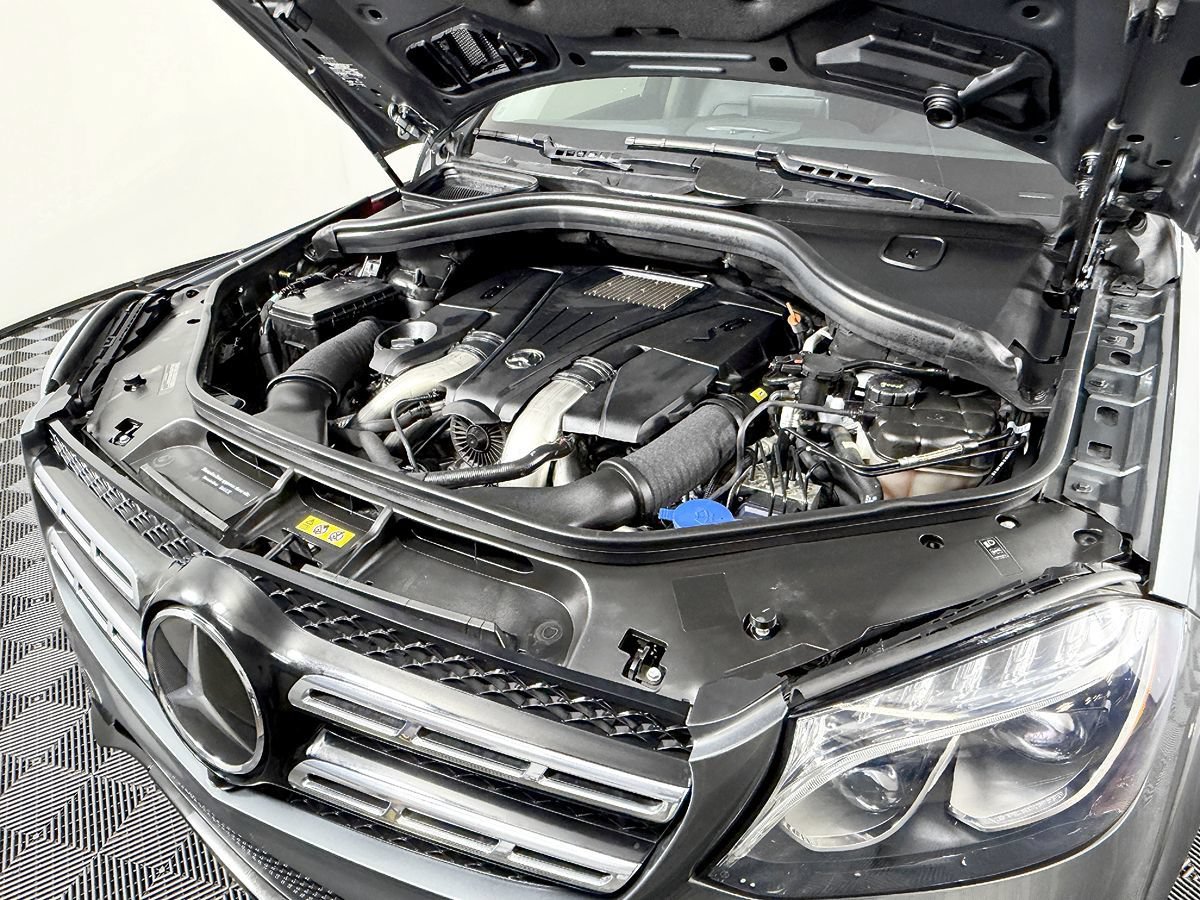 Used 2018 Mercedes-Benz GLS 550 4MATIC image 22
